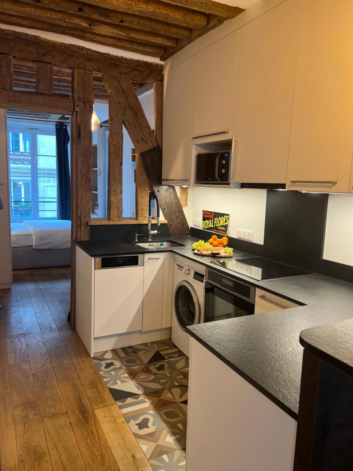 Appartement A Saint-Paul En Plein Coeur Du Marais 4 Pers Paryż Zewnętrze zdjęcie