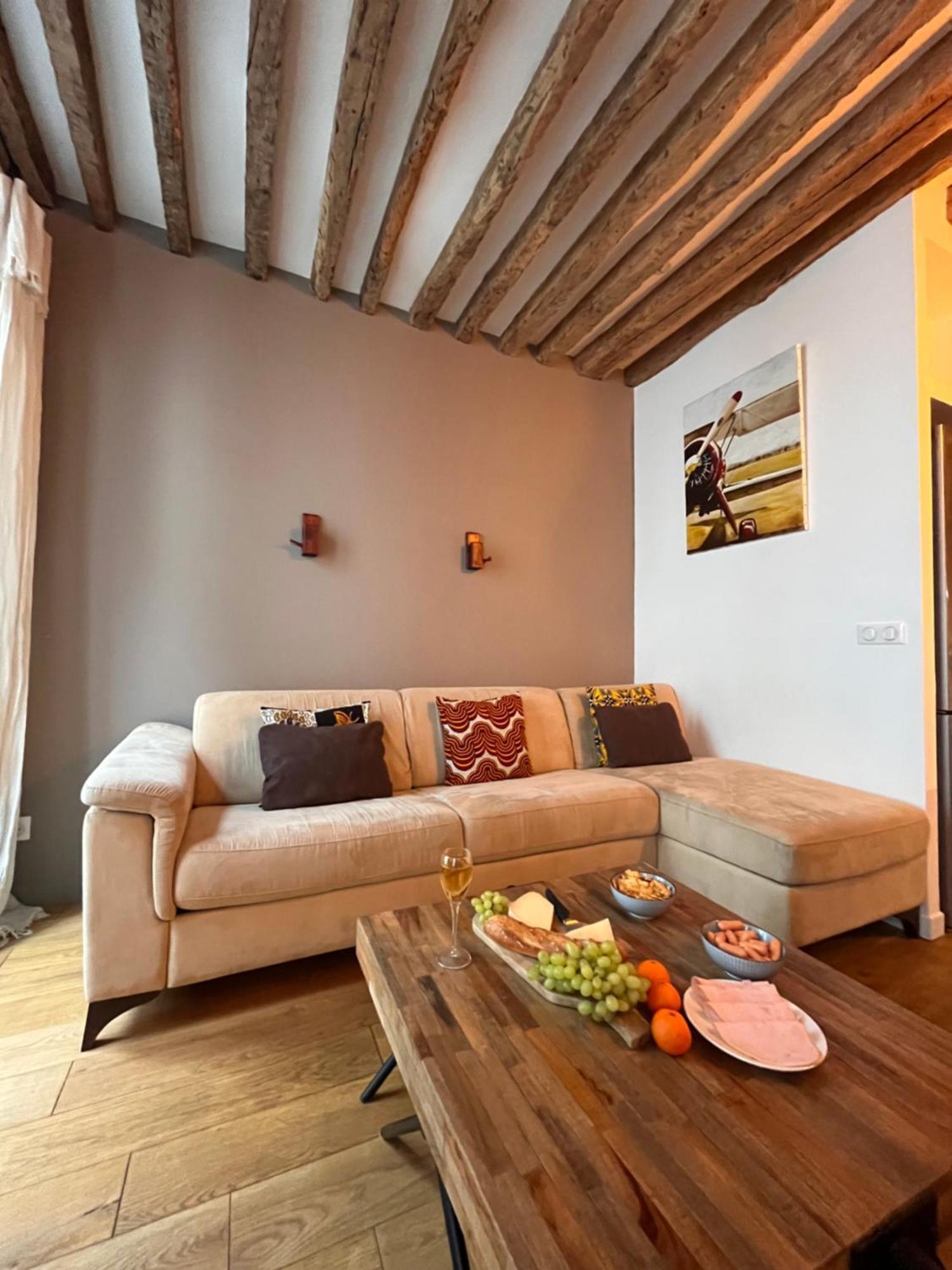 Appartement A Saint-Paul En Plein Coeur Du Marais 4 Pers Paryż Zewnętrze zdjęcie